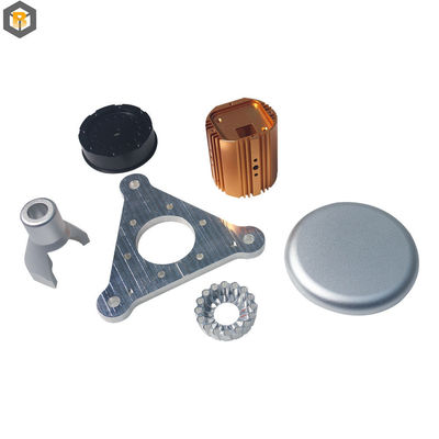 Produção em massa Partes de eixo de torneamento de anodização negra para usinagem CNC de 4 eixos em liga