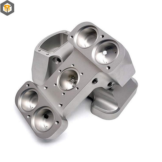 Partes de usinagem de precisão de torno de moldagem CNC personalizadas